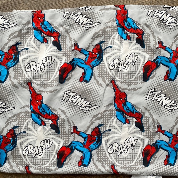 Spider man sheets - Picture 1 of 4